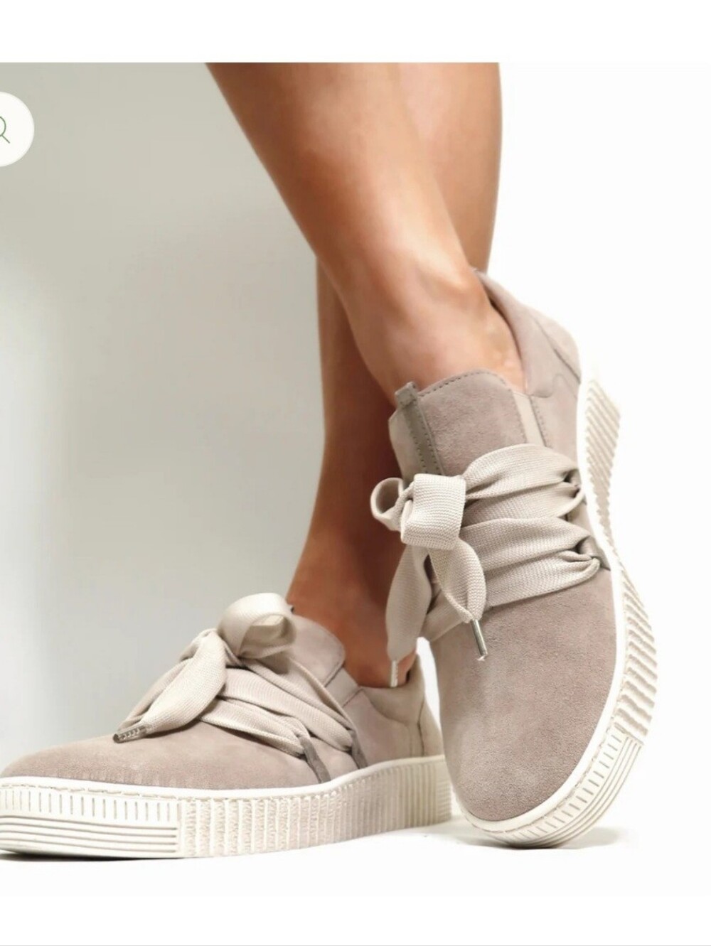 Gabor Bow Slip On Sneakers 7.5 Champagne